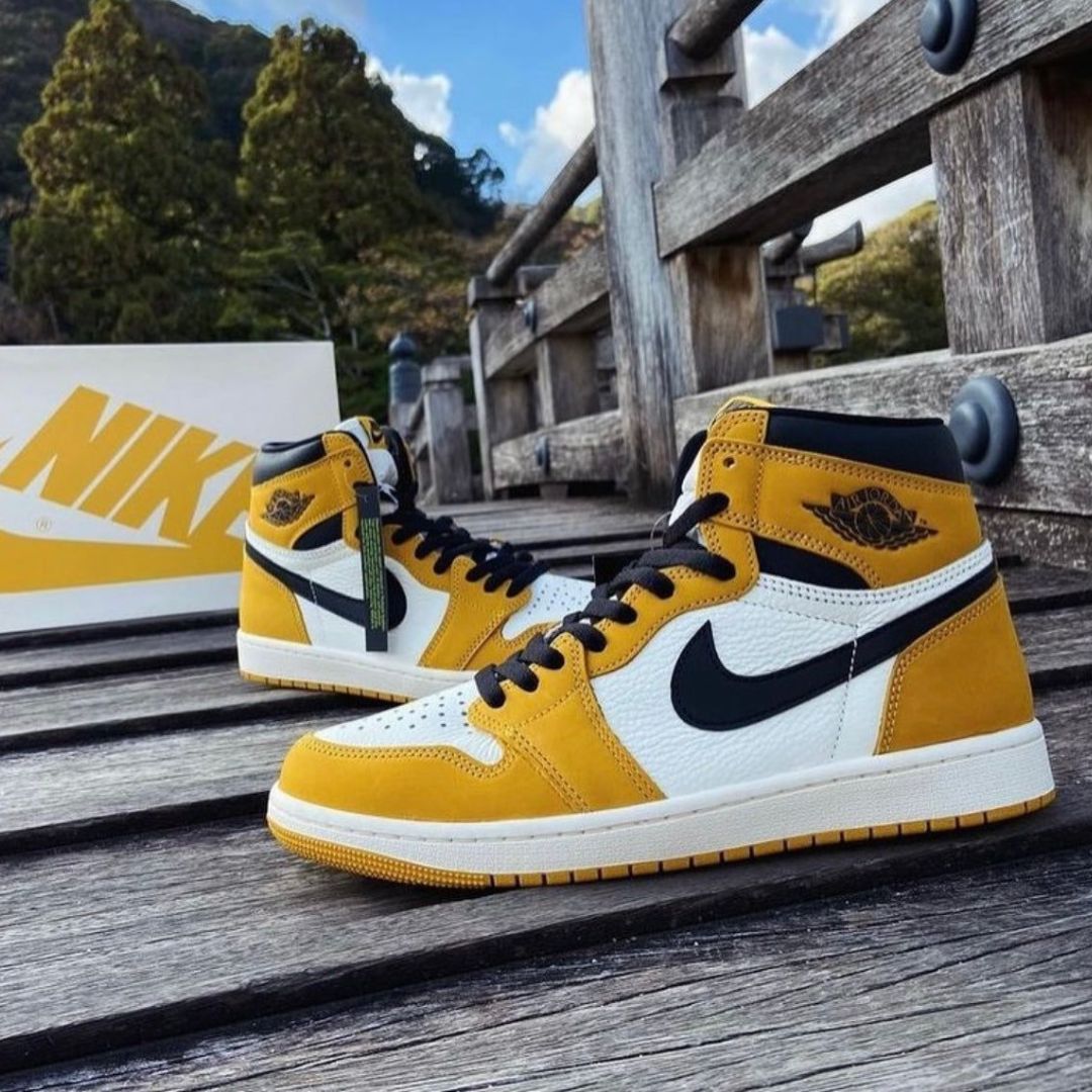 Air Jordan 1 Retro High OG Yellow Ochre