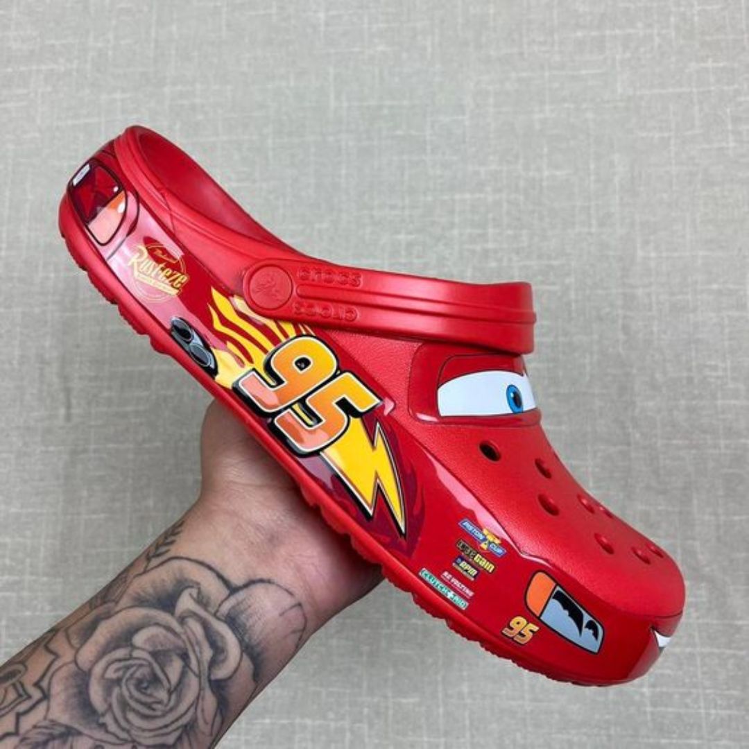 Crocs Classic Clog Lightning McQueen