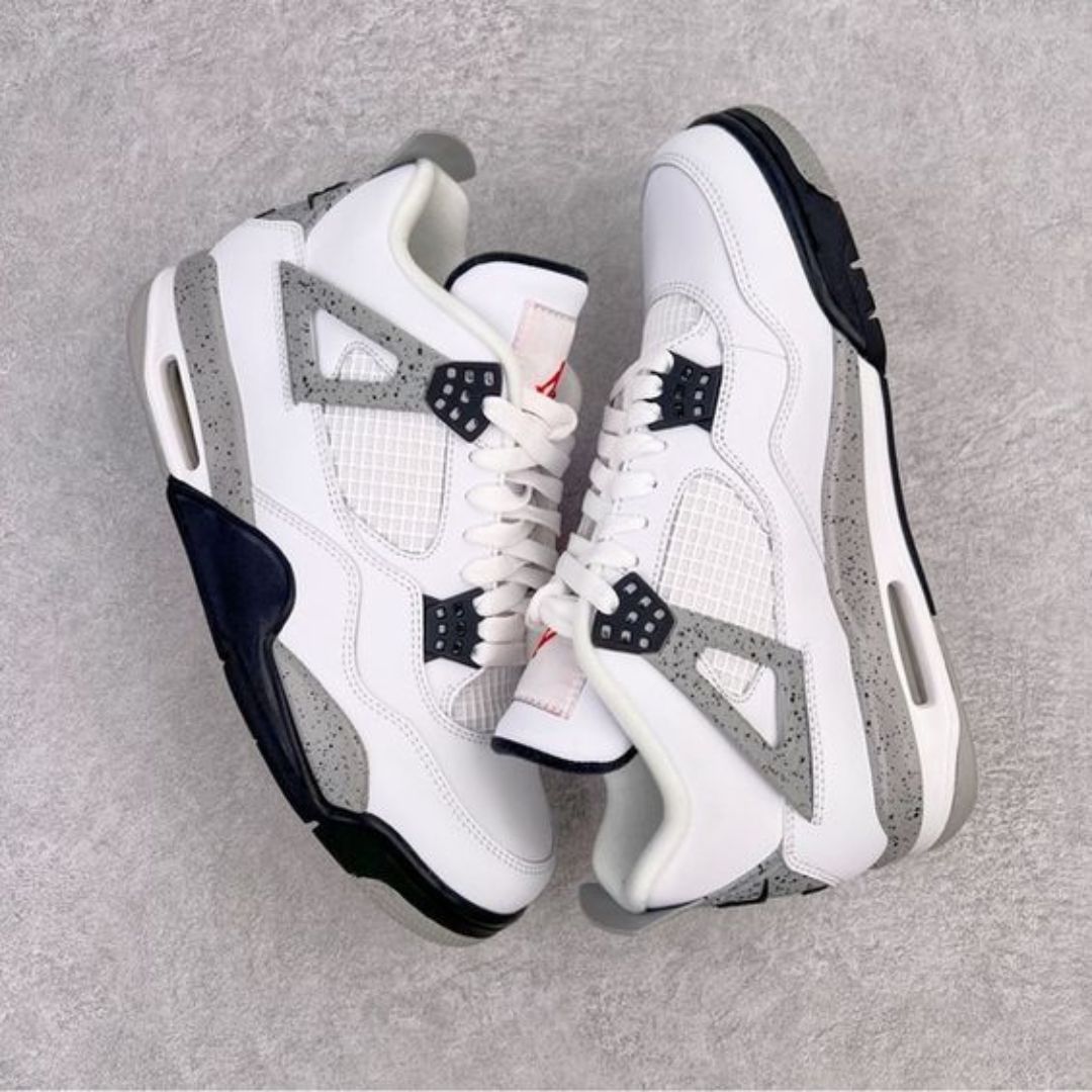 Air Jordan 4 Midnight Navy