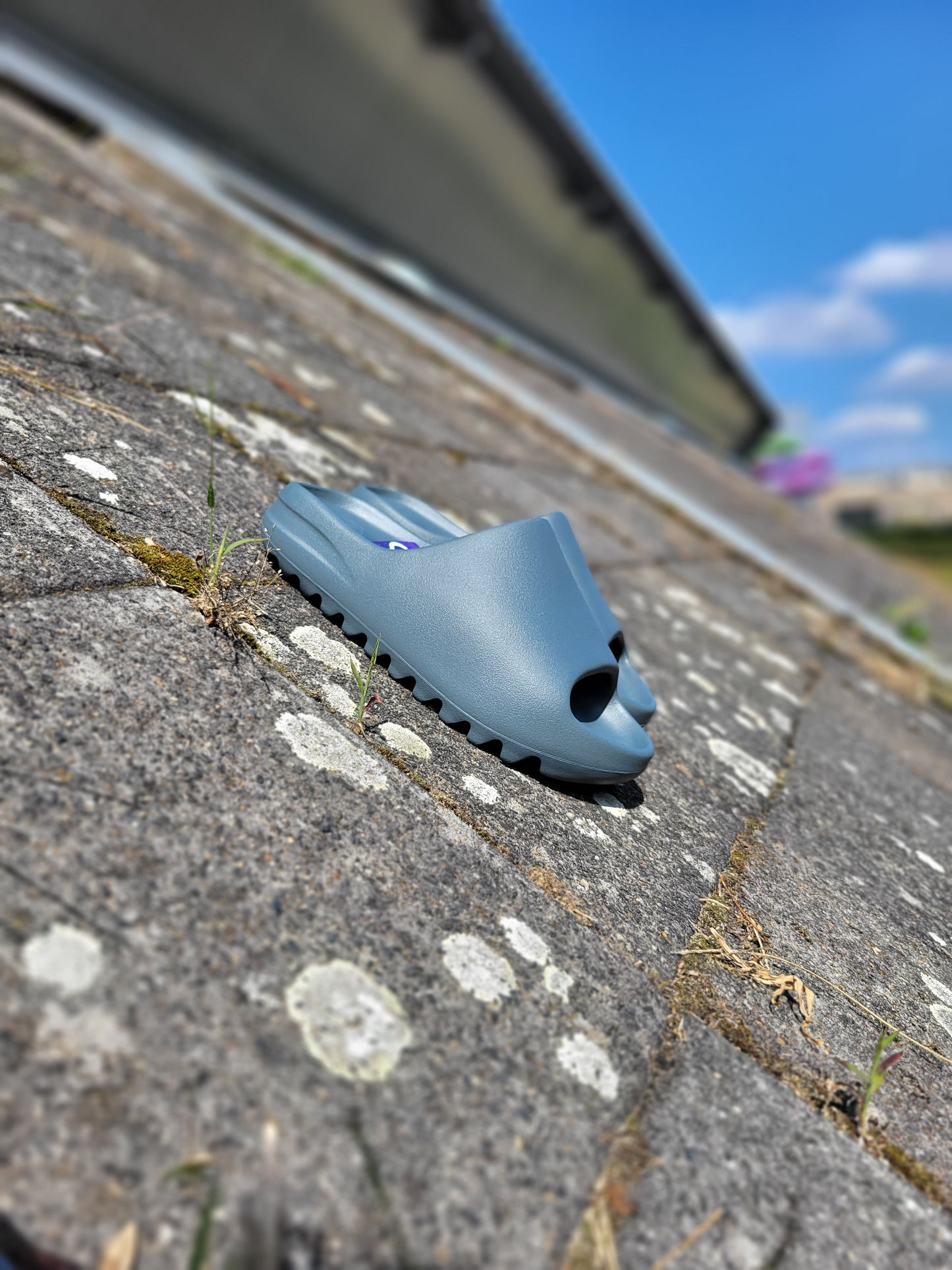 Yeezy Slide Slate Marine