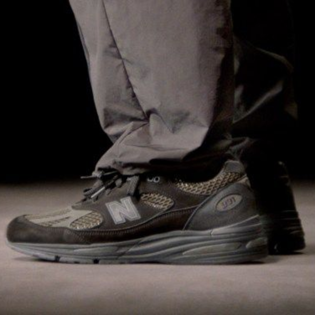 New Balance 991v2 x Stone Island Black Olive