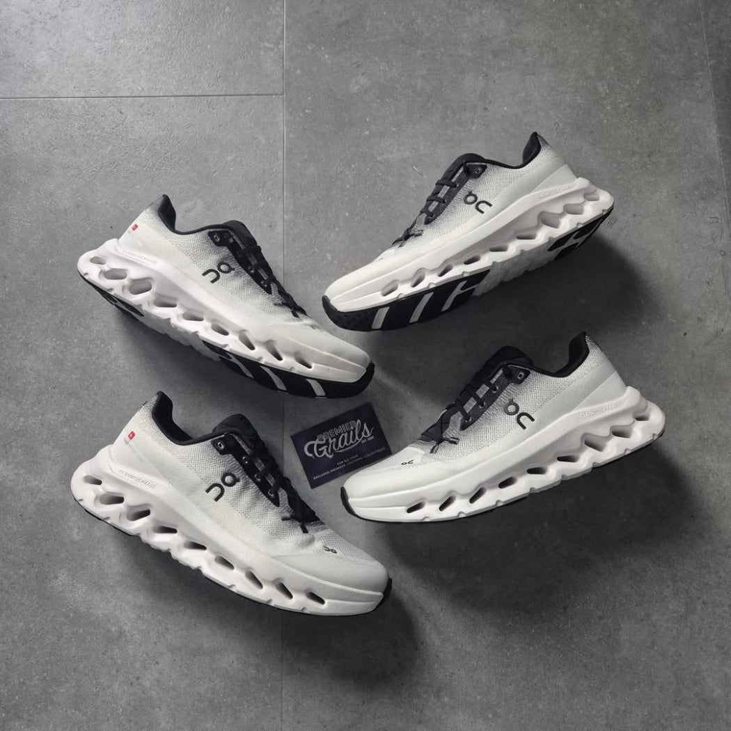 ON Cloudtilt Ivory Black Premiergrails