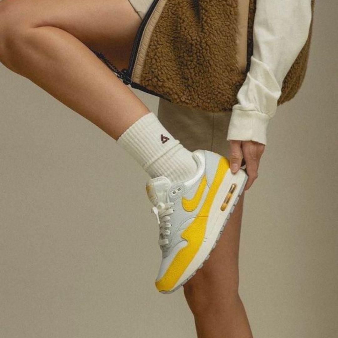 Nike Air Max 1 Tour Yellow (W)