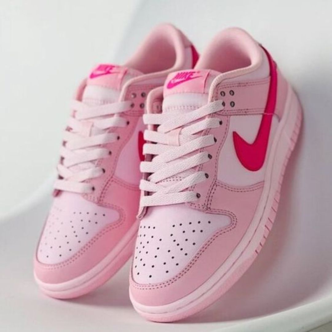 Nike Dunk Low Triple Pink (GS)