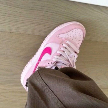 Nike Dunk Low Triple Pink (GS)