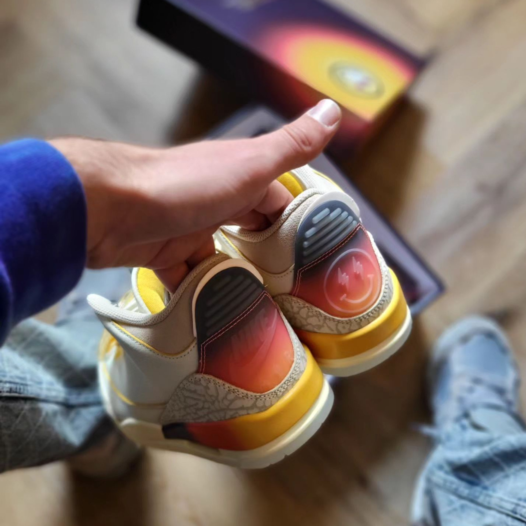 Air Jordan 3 x J. Balvin Medellin Sunset - Premiergrails