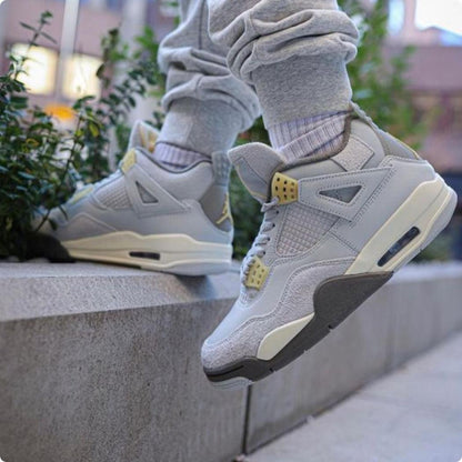 Air Jordan 4 SE Craft.