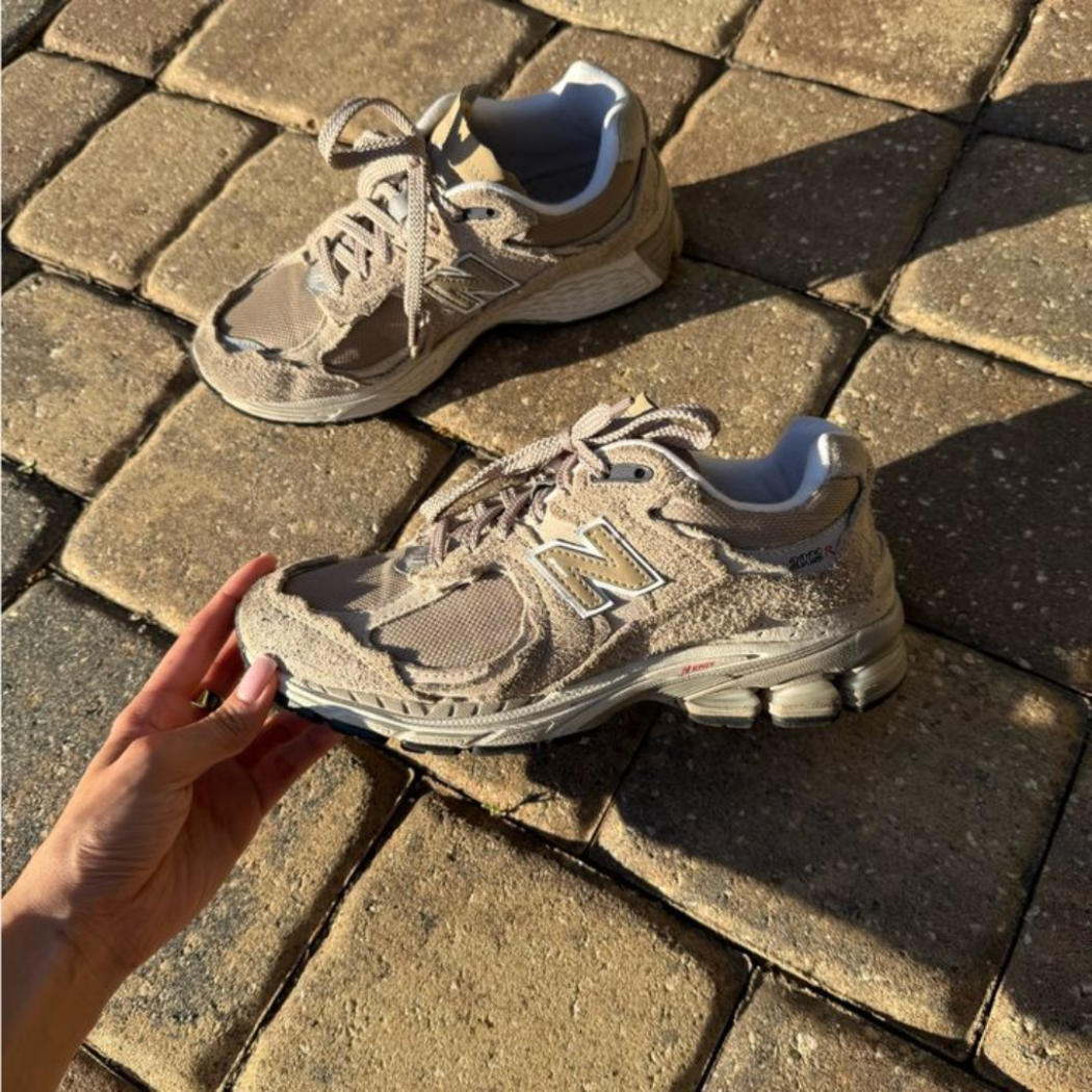 New Balance 2002R Protection Pack Driftwood.