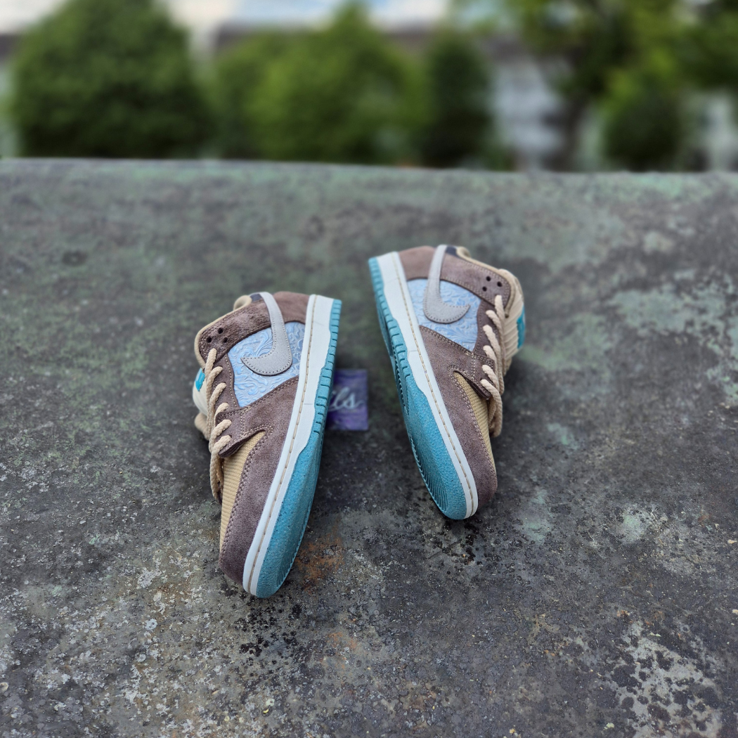 NikeDunkLowBigMoneySavings2