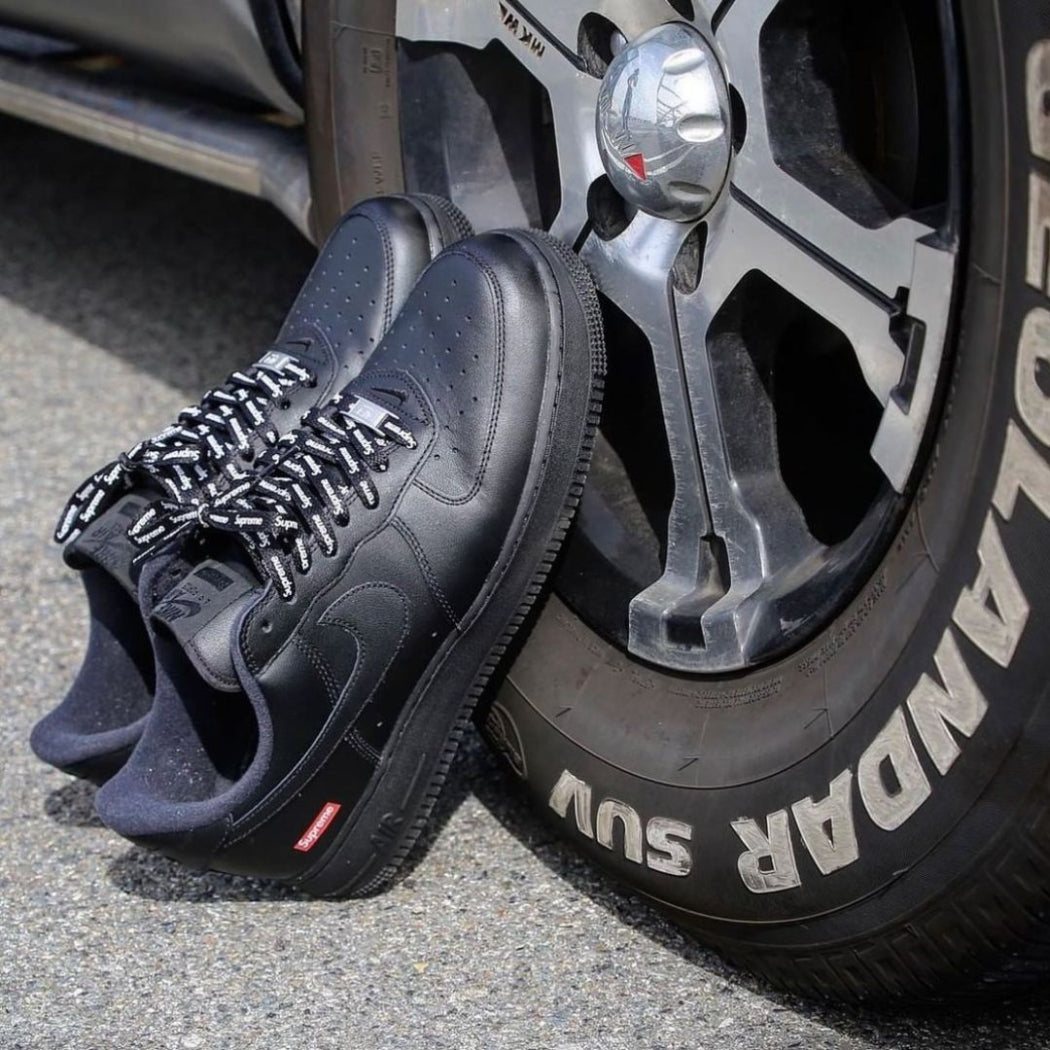 Nike Air Force 1 Supreme Black.