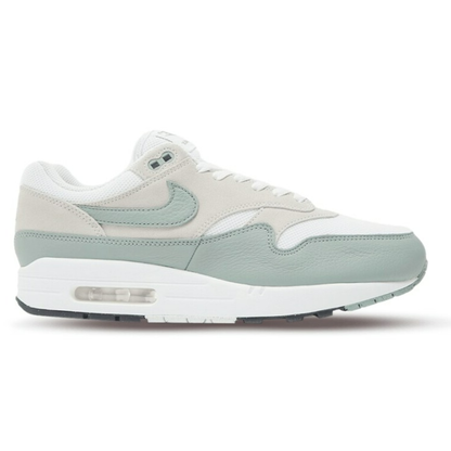 Nike Air Max 1 Mica Green.