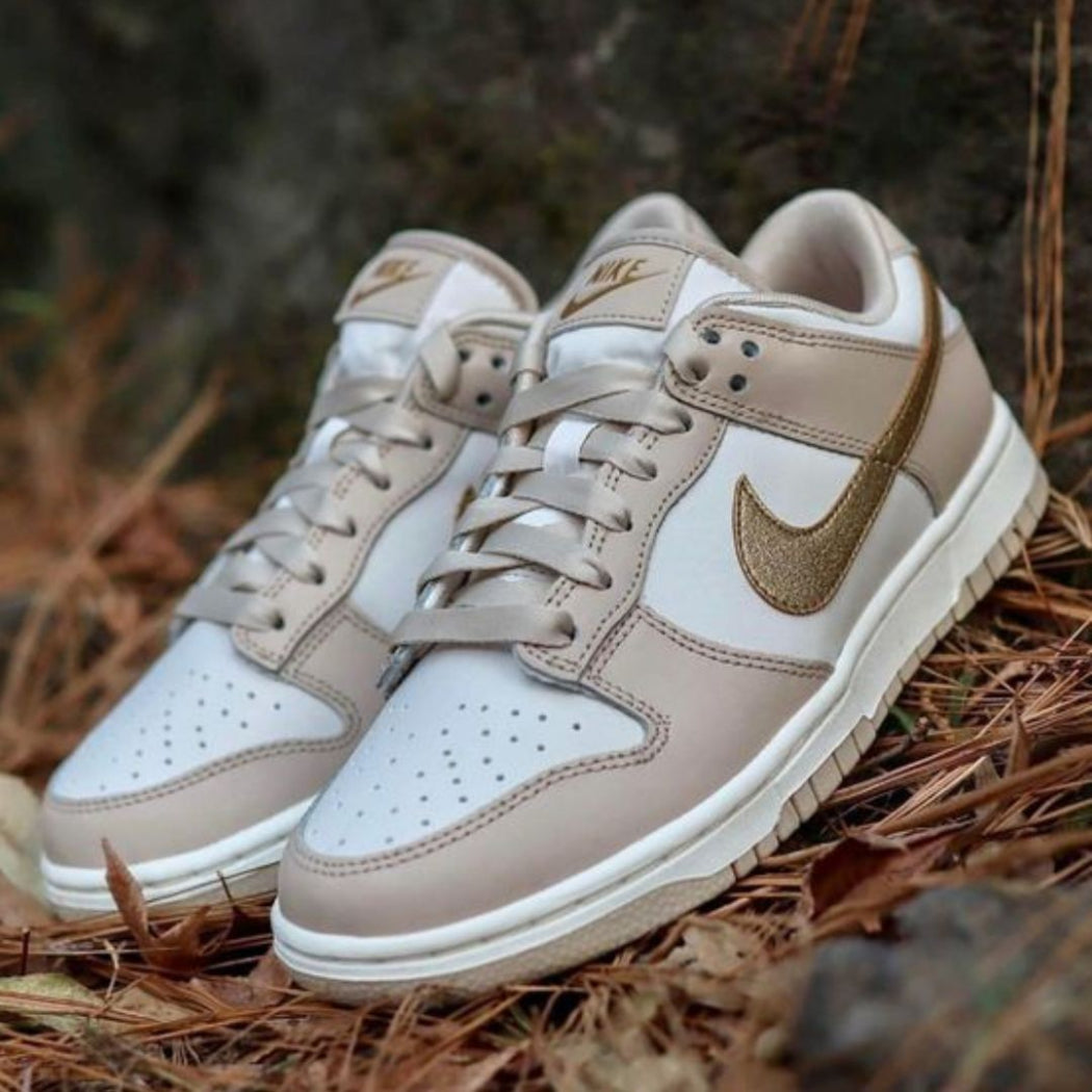 Nike Dunk Low Metallic Gold (W).