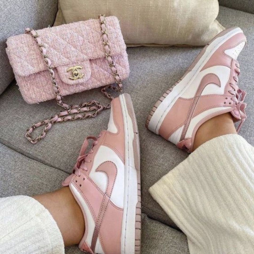 Nike Dunk Low Pink Velvet (GS).