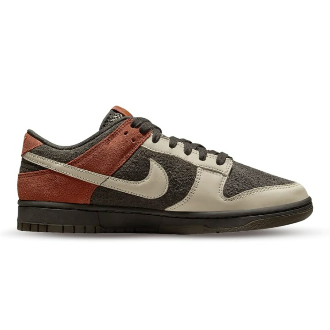 Nike_Dunk_Low_Red_Panda_-_Premiergrails