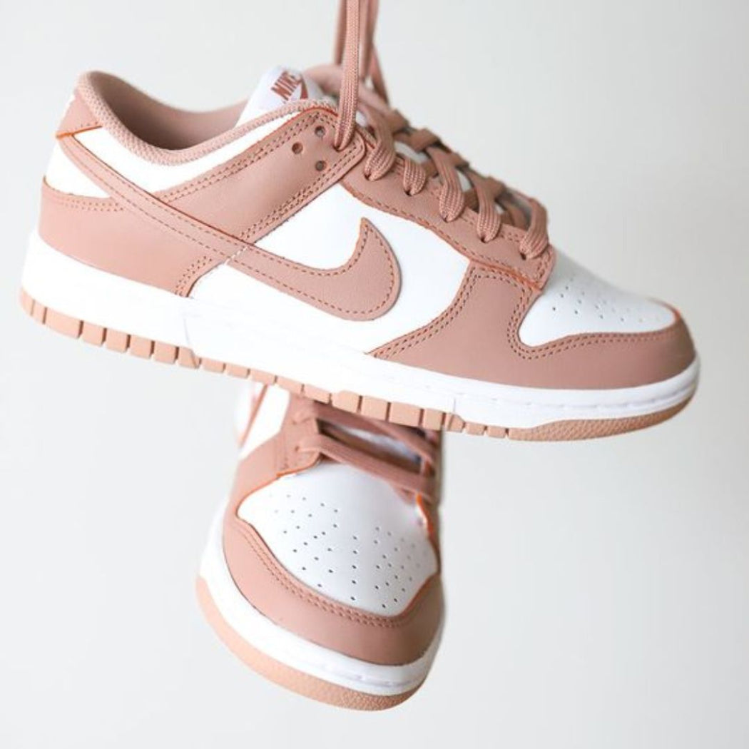 Nike Dunk Low Rose Whisper (W).