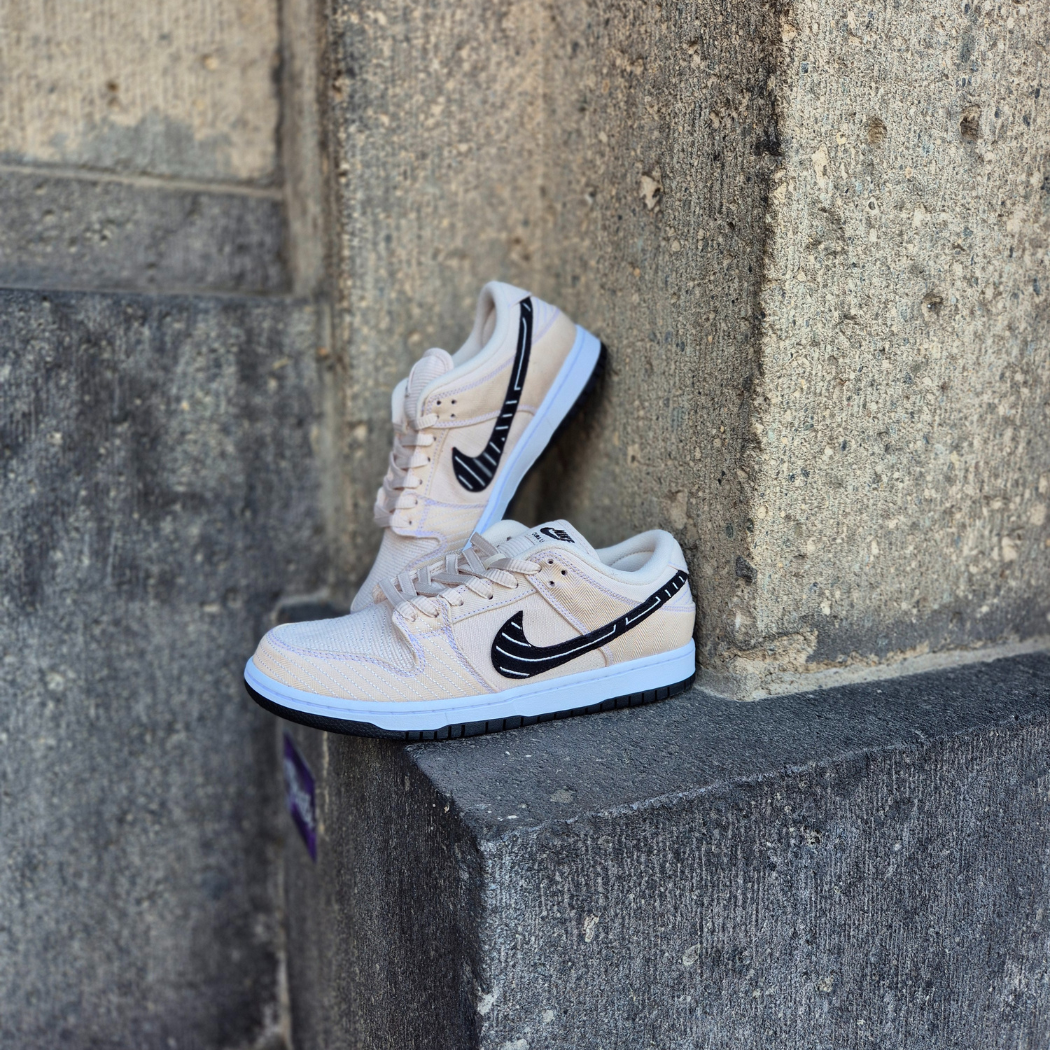Nike_SB_Dunk_Low_Albino_Preto_-_Premiergrails_2
