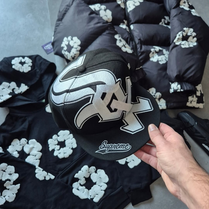 Supreme_White_Sox_Cap_Black