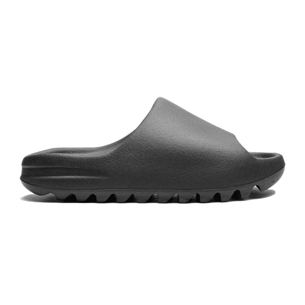 Yeezy Slide Onyx.