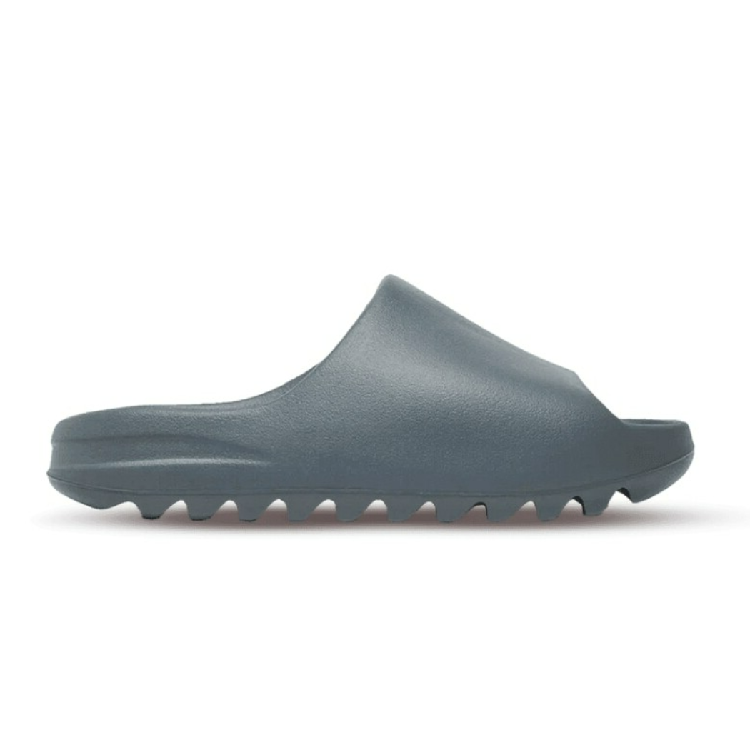 Yeezy Slide Slate Grey.