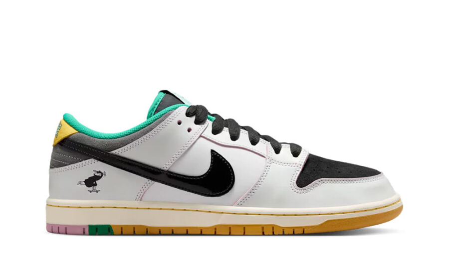 Nike SB Dunk Low CSEF